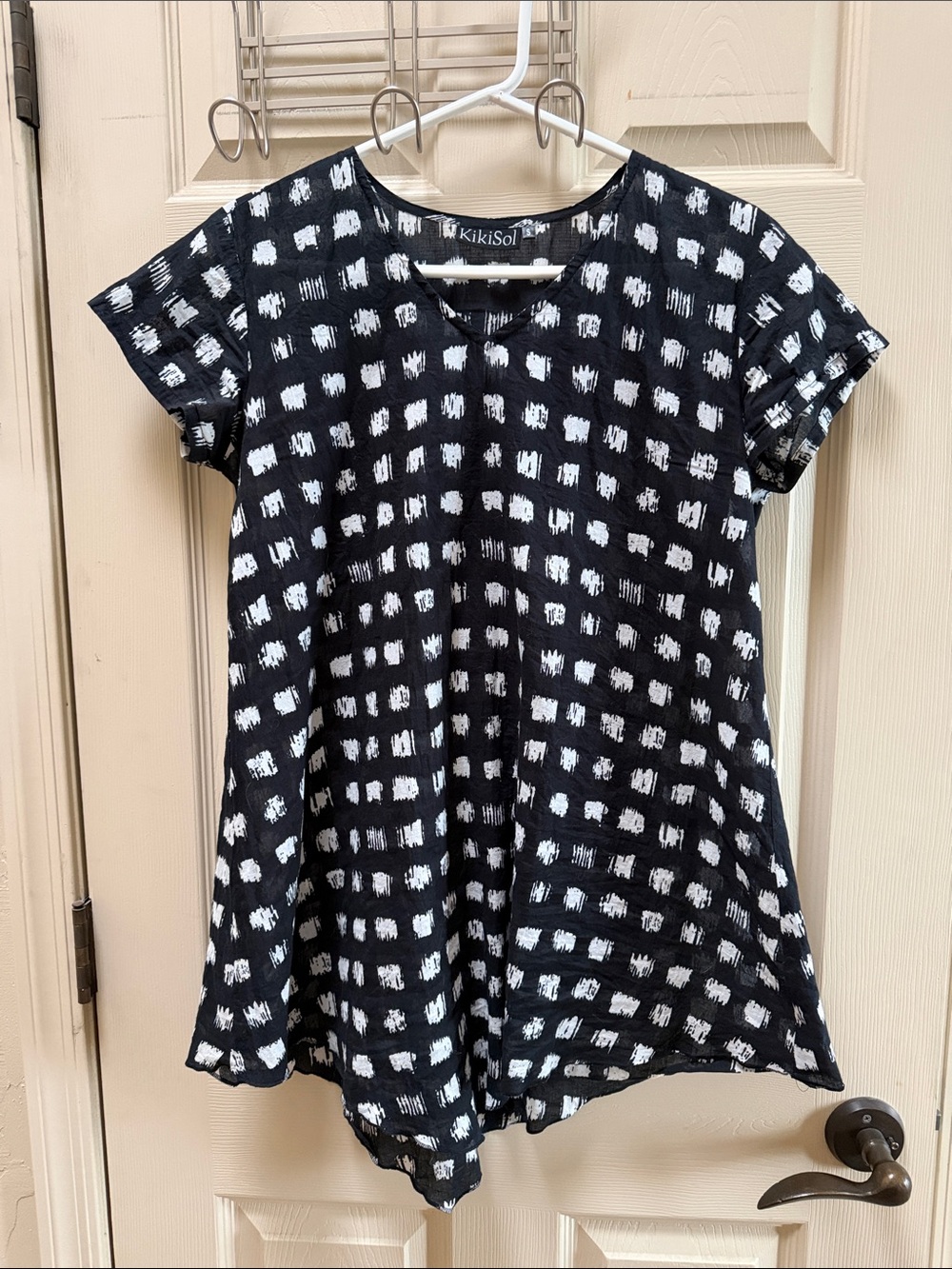 KikiSol Black & White Short Sleeve Patterned Tunic